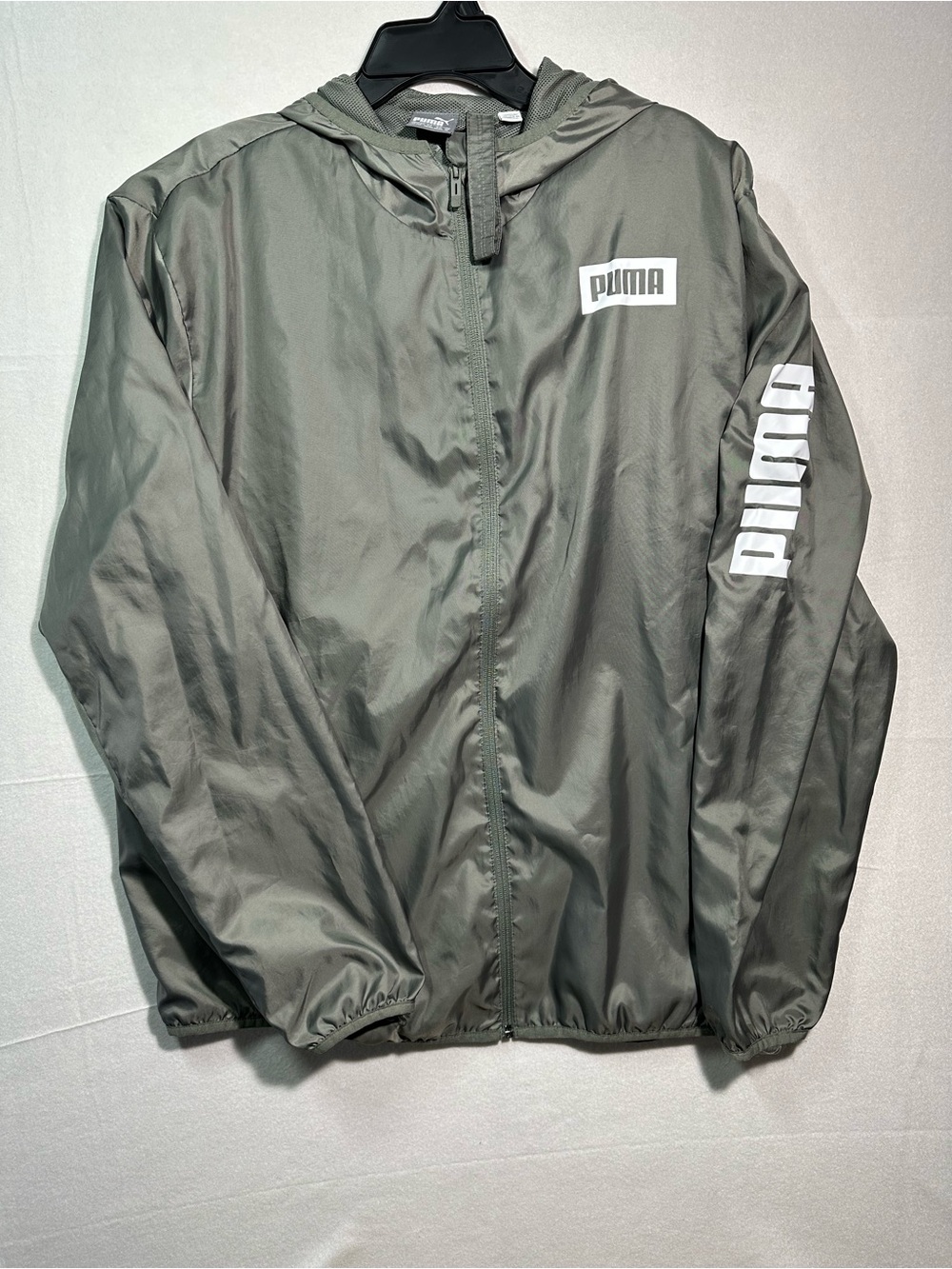 PUMA Men’s XL Gray Hooded Windbreaker Jacket Logo Sleeve